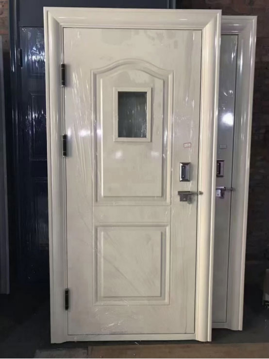 徽县学校教室门