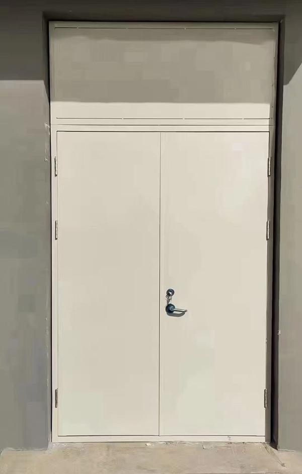 展览馆项目完成大跨度徽县防火门安装